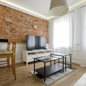 Central - City Center - Bright And Cozy - U11 Apartament